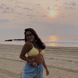 Meet your Posher, Olivia